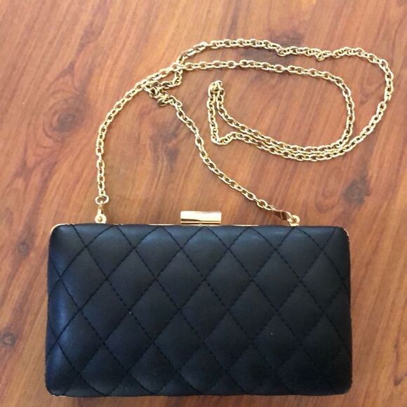Satinato black quilted black gold hard clutch Evening bag ￼convertible shoulder - Picture 1 of 5